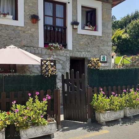 Casa Rural La Pena En Unquera Kültér fotó